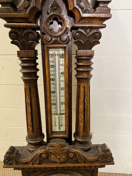 An oak cased barometer (H110cm W32cm) - Image 4 of 8