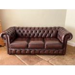 A chesterfield leather sofa (H71cm W190cm D85cm SH44cm) Condition Report no splits, no cracks or