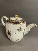 A Caughley c.1790 tea pot (Lid AF)