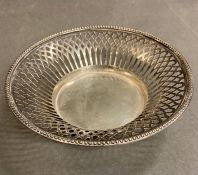 A Bigelow Kennard & Co pierced silver bowl on four feet marked 925 (Approximate Total Weight 123g)