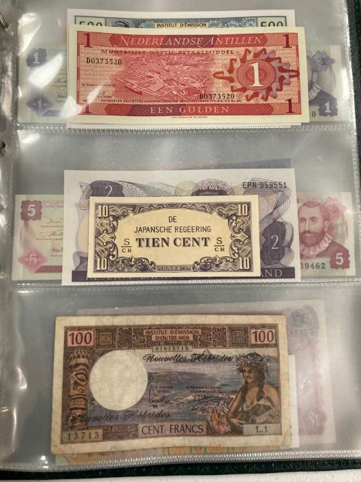 An album of world bank notes (L-P) - Image 48 of 61
