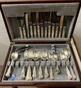 A mixed canteen of cutlery