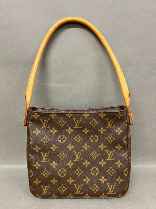 Louis Vuitton Looping MM brown handbag, dustcover (H21cm W26cm D11cm) (No papers) - Image 3 of 11