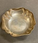 A small silver bowl, marked 800 (48g approximate weight)