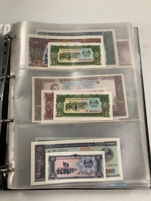 An album of world bank notes (L-P) - Image 30 of 61