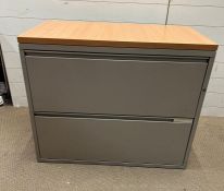 A two drawers side filing cabinet in grey (H74cm W92cm D52cm)