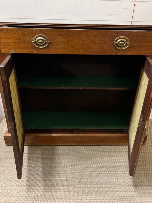 A side cabinet (H84cm W104cm D32cm) - Image 6 of 6