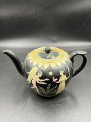 A Roman theme teapot