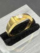 An 18ct gold and diamond contemporary ring (5.1g) Size N