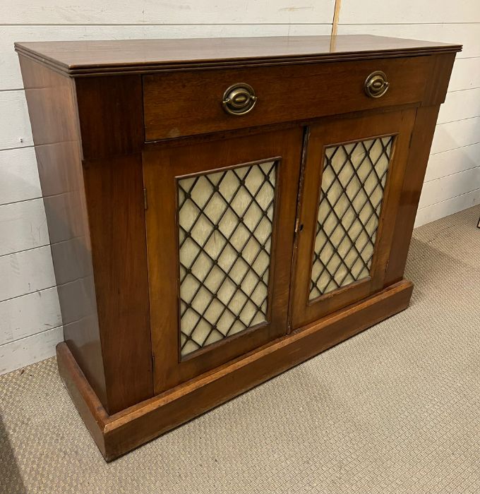 A side cabinet (H84cm W104cm D32cm) - Image 4 of 6