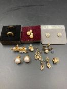 A selection of quality earrings, including several sets on 9ct gold.