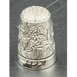 A silver thimble by Olney Amsden & Sons (5.95g)