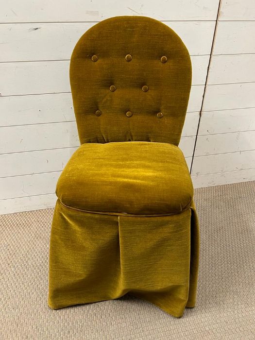 An upholstered side chair - Image 2 of 3