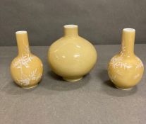 A trio of Chinese style vases