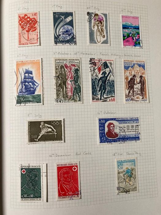 An album of French stamps 1960 onwards - Image 8 of 10