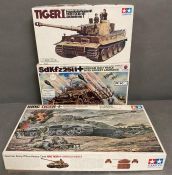 Three boxed model kits, Sdkfzzsi/1, Tigeri and King Tiger