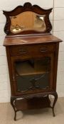 A mahogany hall unit with mirror and cabriole legs (H130cm W56cm D36cm)