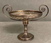 Two handled pierced bowl, hallmarked for Sheffield 1907 (123g) by Martin Hall & Co