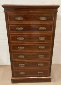 An Edwardian mahogany seven drawer Wellington chest (H122cm W68cm D50cm)