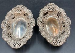 Two pierced silver bowls by Minshull & Latimer hallmarked for Birmingham 1895 (approximate total