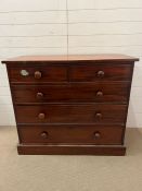 A mahogany two over three chest of drawers with knob handles AF (H104cm W120cm D54cm)