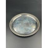 A small silver tray or offering plate (Total Weight approx 106g) marked 800 Sandona Vicenza. 14cm in
