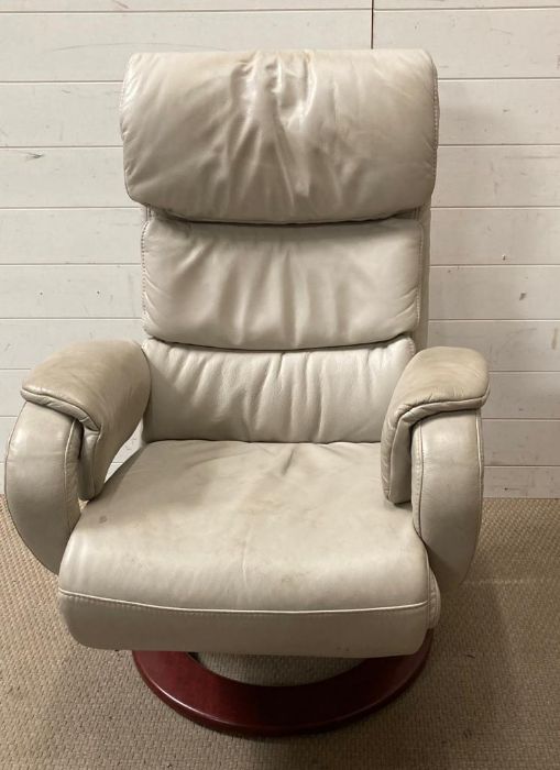 A German Himolla reclining chair - Image 5 of 5