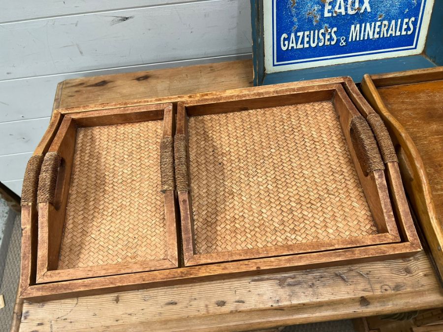 A selection of wooden trays - Image 3 of 3