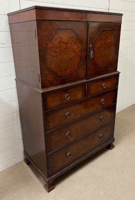 A linen press with panelled doors opening up to shelves with a chest of drawers under (H152cm - Image 4 of 9