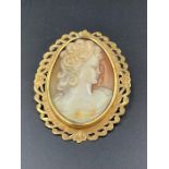 A Classical figure cameo brooch, untested gold. (Approximate Total weight 21g)