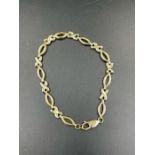 A 9ct gold bracelet (Approximate Weight 5.7g)