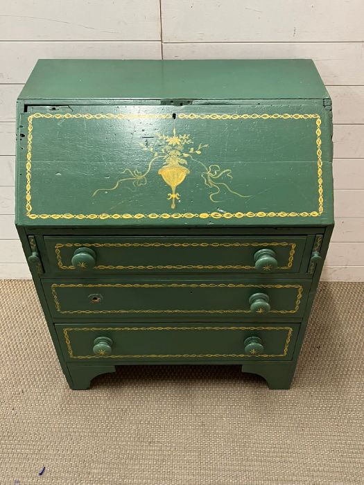 A painted bureau with fall front opening to pigeon holes and drawers - Image 2 of 5