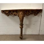 A marble topped, gilt frame hall table (H72cm W71cm D23cm)