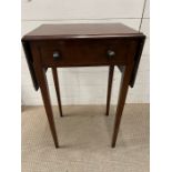 A drop leaf side table with drawer to centre (H74cm W48cm D34cm)