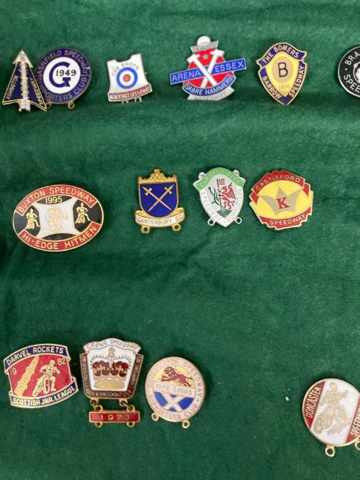 A collection of Speedway badges (Approximately 130 in total) to include Stamford Bridge 1930, - Image 10 of 10