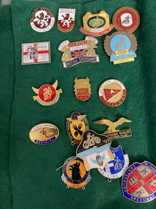 A collection of Speedway badges (Approximately 130 in total) to include Stamford Bridge 1930, - Image 2 of 10