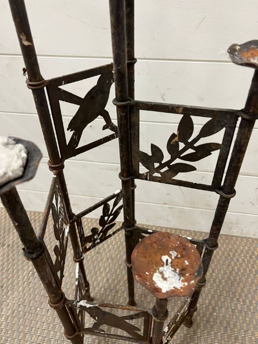 An outdoor garden metal candle holder with leaf and bird design - Image 2 of 3