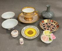 A selection of collectable porcelain and china to include Royal Crown, Derby, Royal Worcester,