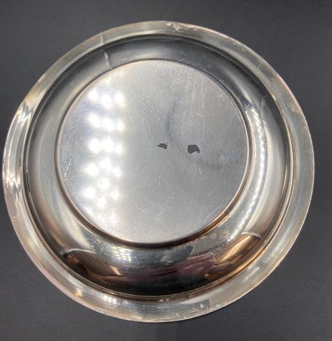 A pair of hallmarked silver pin dishes (Approximate Weight 120g) - Image 4 of 6