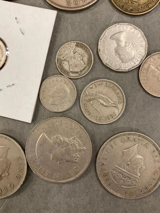 A quantity of British Colonial coins, Africa, Australasia, etc some silver - Image 2 of 5