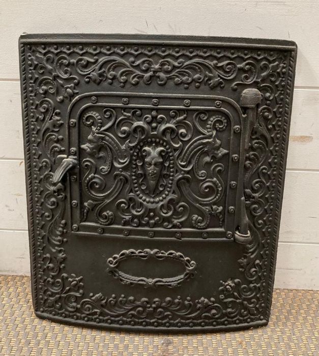 A selection of cast iron wall hangings to include an ornate oven door - Image 2 of 5