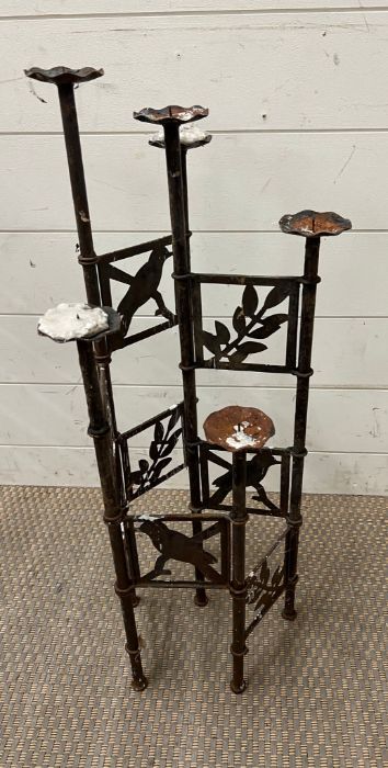 An outdoor garden metal candle holder with leaf and bird design - Image 3 of 3