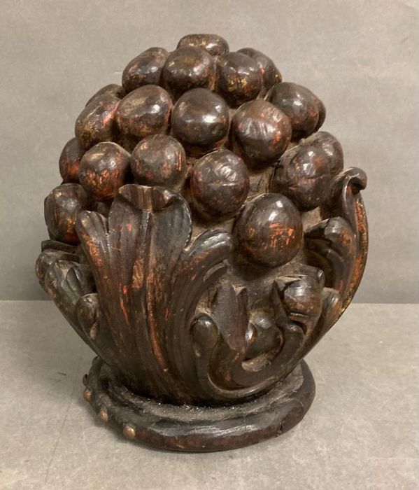 An 18th Century hand carved finial from a Staircase
