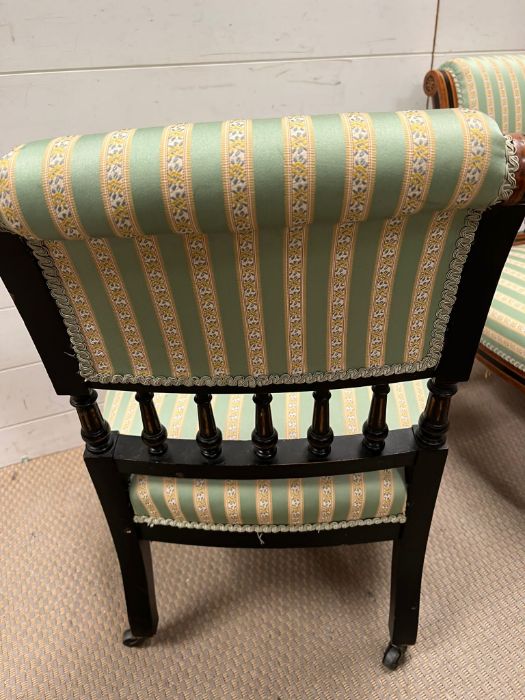 A Pair of ebonised amboyne salon chairs - Image 4 of 4