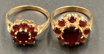 Two 9ct gold and garnet rings (8.3g) (Size O and M)