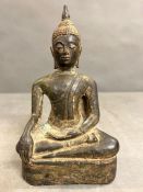18/19th century bronze Thai Enlightenment Buddha statue, seated with hand gesturing to the earth
