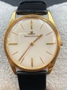 A Jaeger Le Coultre 18ct gold Gents watch on black leather strap (1003228)