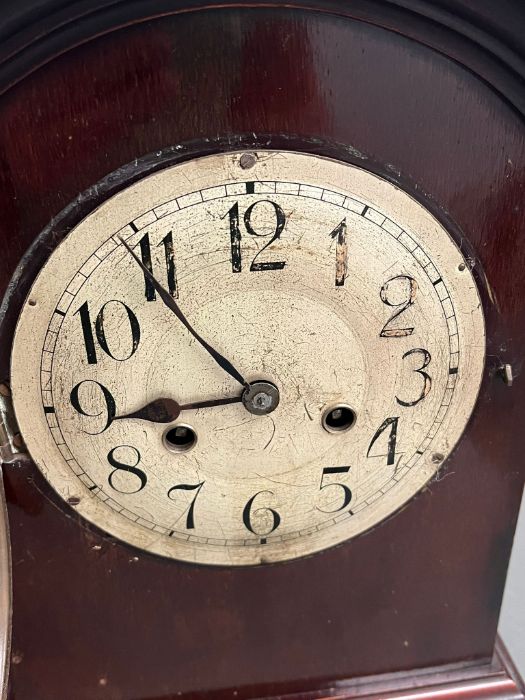 A Mahogany mantle clock - Image 2 of 4