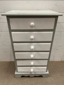 A painted pine chest of drawers (H89cm W51cm d30cm)