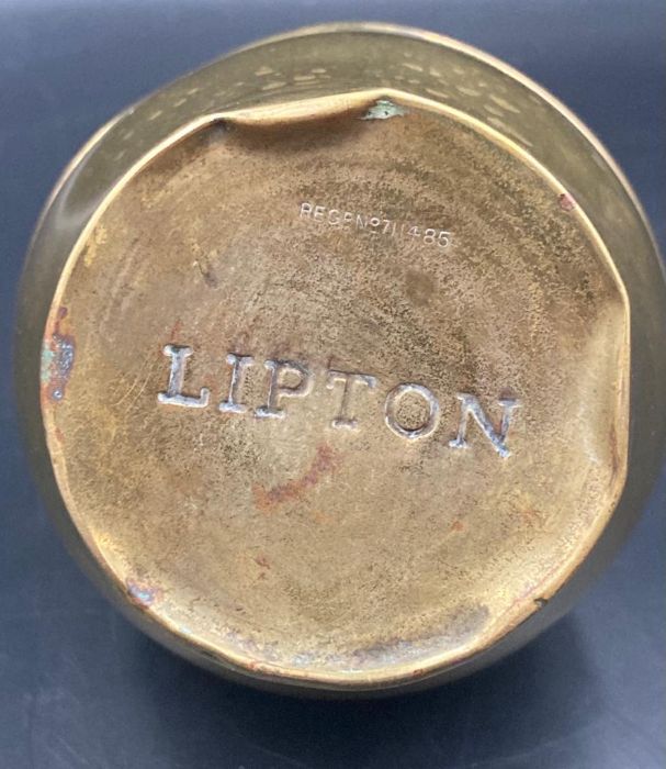 A British Empire Exhibition 1925 Liptons Souvenir Tea Caddy - Image 4 of 6